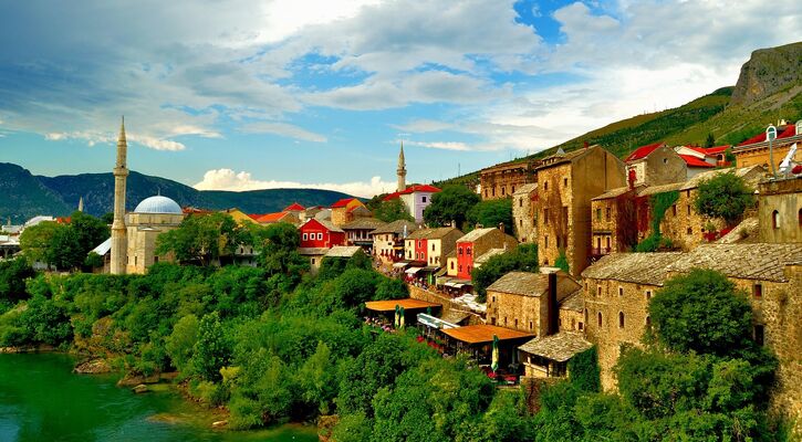 Kosovalı Büyük Balkan Turu Air Albania HY İle 6 Gece 8 Gün Extra Turlar ve Akşam Yemekleri Dahil (W0198)