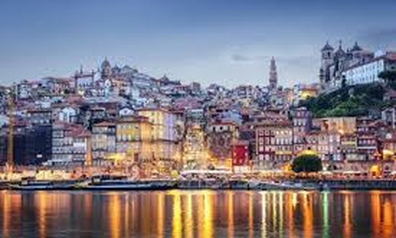 Porto & Madrid Turu PGS İle 4 Gece (TY037)